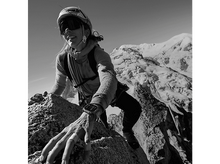 Charger l'image dans la galerie, APPLE Watch Ultra 2 GPS + Cellular 49 mm Boîtier en titane, Bracelet Blue Ocean (MREG3NF/A)