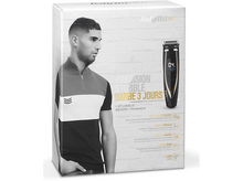 Charger l'image dans la galerie, Une boîte montre un homme avec une tondeuse à barbe, avec du texte sur la barbe de précision, la tondeuse à barbe et les caractéristiques.