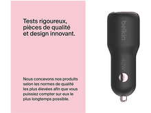 Charger l'image dans la galerie, Chargeur de voiture noir avec texte, Belkin et 42W. Zone de texte rose avec description.