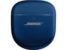 Charger l'image dans la galerie, Étui de chargement d'écouteurs Bose bleus sur fond noir. Le logo Bose est visible.