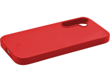 Charger l'image dans la galerie, Un étui de téléphone rouge est en diagonale sur fond noir. L'étui a une découpe pour l'appareil photo et un logo.