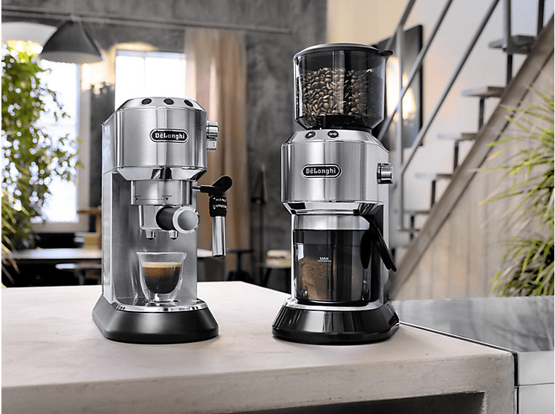 DE LONGHI Machine expresso Dedica Style (EC685M)