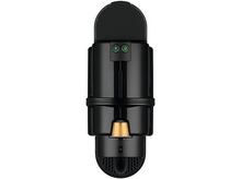 Charger l'image dans la galerie, Vue de dessus d'une machine à café Nespresso noire.