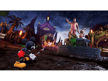 Charger l'image dans la galerie, Mickey Mouse peint une scène avec des bâtiments et une statue. Scène de nuit avec des étoiles et une ambiance effrayante.