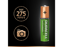 Charger l'image dans la galerie, Une pile rechargeable Duracell avec 275 photos et des icônes d'appareil photo sur fond noir.