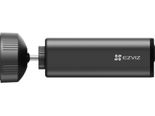 Charger l'image dans la galerie, Caméra de sécurité EZVIZ noire. La caméra est montée sur un support. Le logo EZVIZ est blanc.