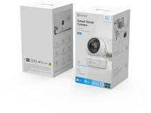 Charger l'image dans la galerie, Boîte et caméra blanche EZVIZ Smart Home Camera. Le texte sur la boîte inclut 'Smart Home Camera'.