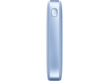 Charger l'image dans la galerie, Une batterie externe bleu clair, rectangulaire, avec un seul bouton, sur fond blanc.