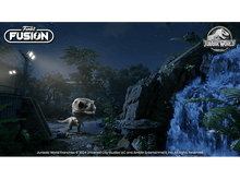 Charger l'image dans la galerie, Une scène de Jurassic World avec un dinosaure jouet au premier plan, avec un ciel nocturne.