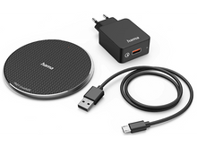 Charger l'image dans la galerie, Chargeur sans fil, adaptateur de charge et câble USB, le tout noir, sur fond blanc.