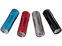 Charger l'image dans la galerie, Quatre lampes de poche colorées : bleu, rouge, gris et noir. Toutes sont allumées.