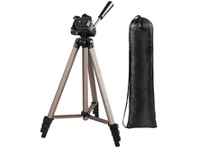 Charger l'image dans la galerie, Un trépied avec un sac noir en arrière-plan. Il a trois pieds.