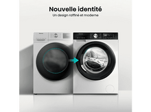 Charger l'image dans la galerie, Deux machines à laver côte à côte. L'une est remplacée par l'autre.