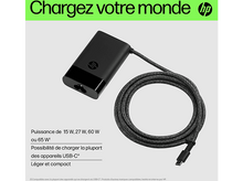 Charger l'image dans la galerie, Un adaptateur secteur noir avec un câble USB-C.