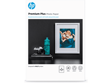 Charger l'image dans la galerie, HP Papier photo brillant Premium Plus A4 20 feuilles (CR672A)