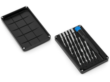 Charger l'image dans la galerie, Un ensemble de tournevis de précision dans un étui noir. L'étui a un couvercle ouvert à gauche.