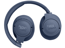 Charger l'image dans la galerie, Casque JBL bleu. Les écouteurs sont repliés vers l'intérieur. Le logo JBL est visible des deux côtés.