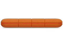 Charger l'image dans la galerie, Appareil de stockage orange, rectangulaire et texturé avec quatre sections.