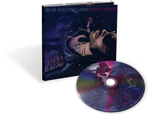 Charger l'image dans la galerie, Pochette d'album et CD de 'Blue Electric Light' de Lenny Kravitz. La pochette montre Kravitz, le CD a une étoile.