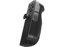 Charger l'image dans la galerie, Manette de jeu noire, vue latérale. Boutons, joystick et prise en main. Accents argentés. Fond blanc.