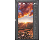 Charger l'image dans la galerie, Moniteur LG UHD 4k, affichant une interface d'édition photo avec une photo de paysage.
