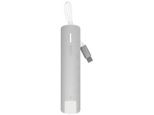 Charger l'image dans la galerie, Un hub USB-C argenté avec un cordon blanc et une extrémité USB-C. Fond blanc.