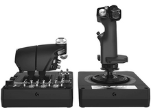 Charger l'image dans la galerie, Une personne tenant un badge de visiteur avec un cordon bleu.