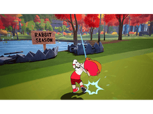 Charger l'image dans la galerie, Personnage de dessin animé balançant un club de golf. Panneau 'SAISON DES LAPINS'. Champ vert.