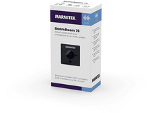 Charger l'image dans la galerie, Boîte Marmitek BoomBoom 76 blanche et bleue. Elle possède un récepteur Bluetooth noir avec des boutons de lecture à l'avant.