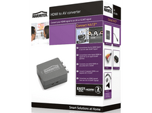 Charger l'image dans la galerie, Boîte : Convertisseur HDMI vers AV avec connecteurs et instructions, et deux personnes regardant la TV en arrière-plan.