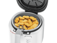 Charger l'image dans la galerie, Une friteuse blanche avec des nuggets dans le panier. Le couvercle est ouvert.