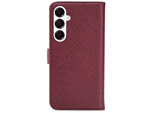 Charger l'image dans la galerie, Étui de téléphone bordeaux avec appareil photo et fermeture à rabat.