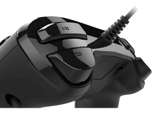 Charger l'image dans la galerie, Gros plan d'une manette de jeu noire avec les boutons R1 et R2, et un câble.