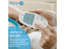 Charger l'image dans la galerie, Main tenant une télécommande blanche, texte : SIMPLE À UTILISER, marque du produit.