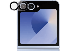 Charger l'image dans la galerie, Un smartphone bleu clair plié avec deux caméras et un flash est montré. Un cache objectif est au-dessus des caméras.