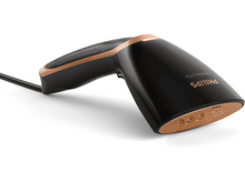 Charger l'image dans la galerie, Vapeur à main noir et bronze, avec un long cordon, logo Philips Steam&Go Plus.