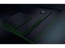 Charger l'image dans la galerie, RAZER Tapis de souris gamer Gigantus V2 Medium Noir (RZ02-01820500-R3M1)