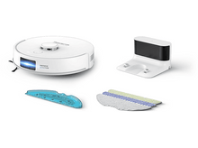 Charger l'image dans la galerie, Aspirateur robot, station de charge, outils de nettoyage sur fond blanc.