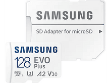 Charger l'image dans la galerie, Carte micro SD et adaptateur Samsung 128 EVO Plus. Les deux sont blancs avec du texte gris.