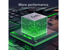 Charger l'image dans la galerie, Un cube vert brillant sur une carte de circuit imprimé. Accents verts.