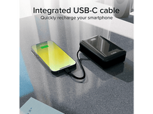 Charger l'image dans la galerie, Un smartphone se chargeant via un câble USB-C connecté à une batterie externe noire.