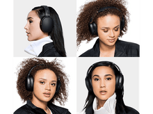 Charger l'image dans la galerie, Quatre femmes portant des écouteurs noirs, différents angles.