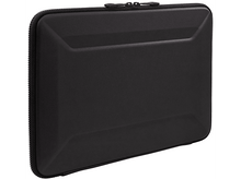 Charger l'image dans la galerie, Housse d'ordinateur portable Case Logic noire avec surface texturée et fermeture éclair.