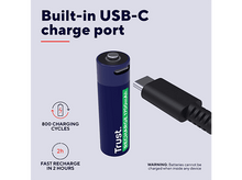 Charger l'image dans la galerie, Une batterie rechargeable avec un câble USB-C. La batterie est bleue et porte du texte.