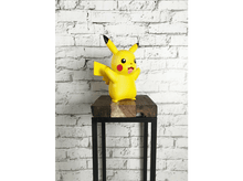 Charger l&#39;image dans la galerie, Figurine lumineuse Pikachu
