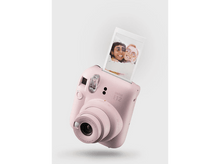 Charger l&#39;image dans la galerie, FUJIFILM instax mini 12 Blossom Pink
