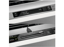 Charger l&#39;image dans la galerie, Gros plan sur le panneau de commande d&#39;un lave-vaisselle. Affiche ECO, AutoOpen et l&#39;heure.
