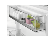 Charger l&#39;image dans la galerie, AEG RTB411D2AW D - Petit frigo
