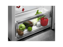 Charger l&#39;image dans la galerie, AEG RTB411D2AW D - Petit frigo
