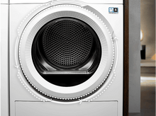 Charger l&#39;image dans la galerie, AEG Sèche-linge à pompe à chaleur ProSteam Serie 7000 E (TR78L32B)
